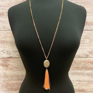 Oval Stone Tassal Necklace‎